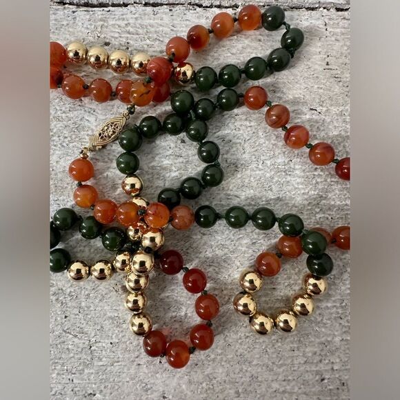 Vintage 14k Gold Balls With Hand Knotted Jade Beads Necklace - Picture 1 of 12